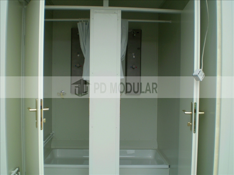 container-shower-on-token-2.jpg